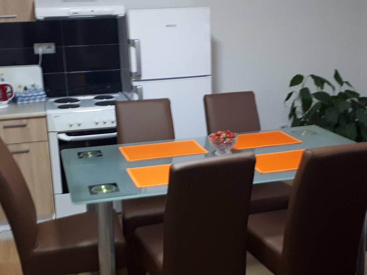 Apartmani Tajra Visoko Zewnętrze zdjęcie