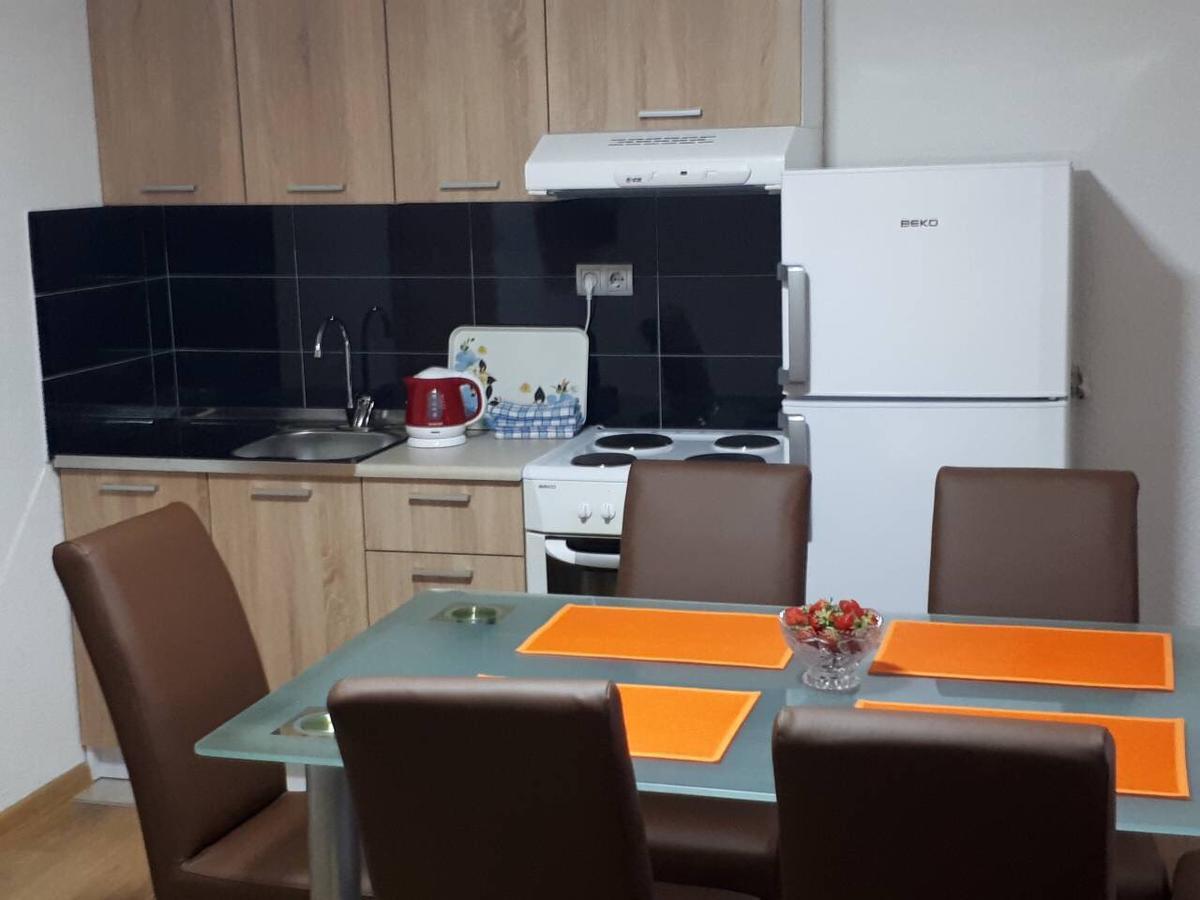 Apartmani Tajra Visoko Zewnętrze zdjęcie