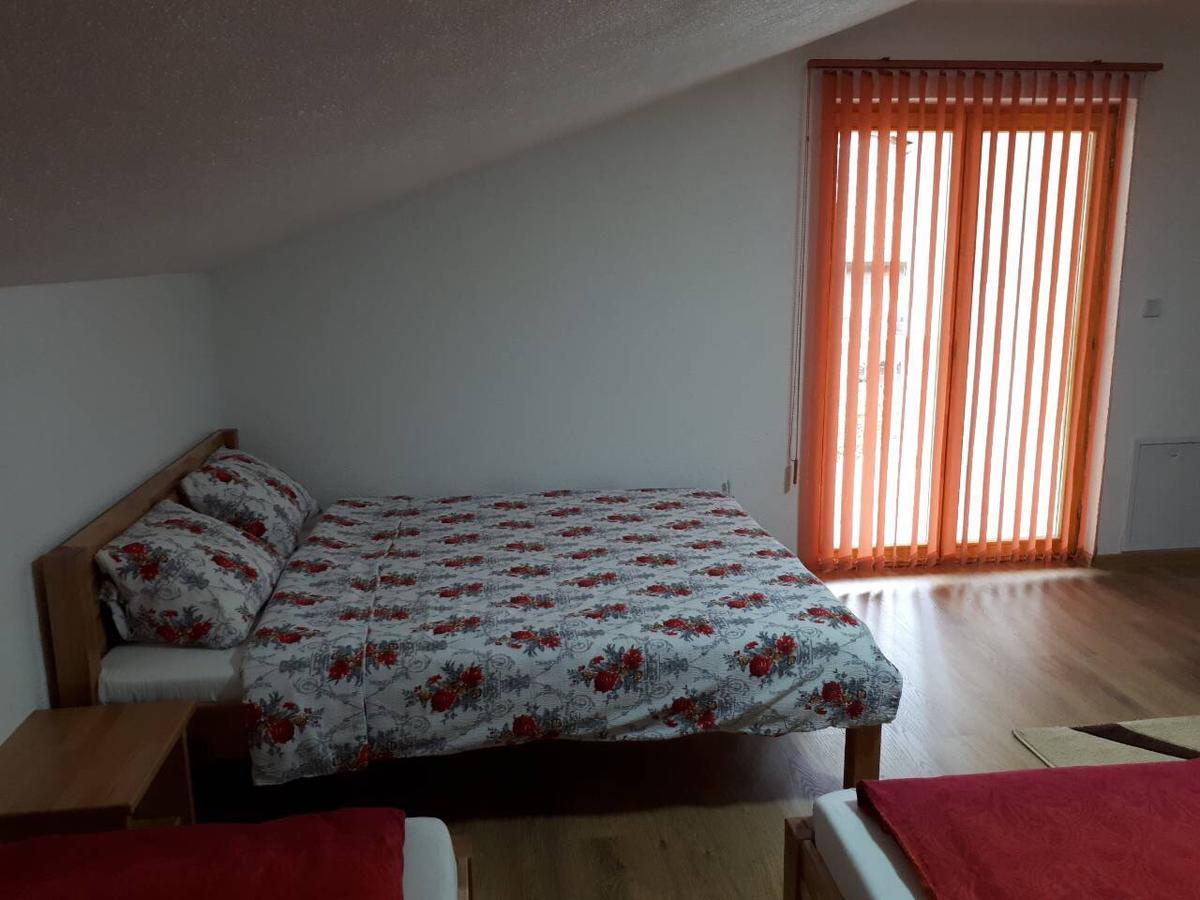 Apartmani Tajra Visoko Zewnętrze zdjęcie